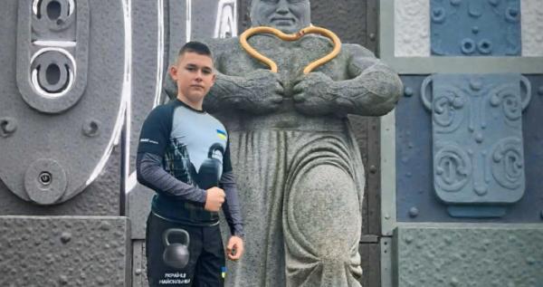 На Закарпатті 12-річний силач із Мукачева готується встановити новий світовий рекорд