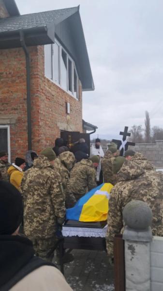Повчанська громада віддала шану загиблому на Сумщині воїну7