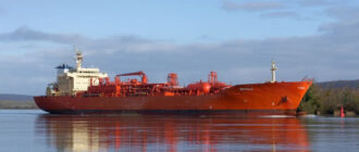 Російські нафтопродукти з Балтики до країн ЄС, США та до рейдових перевалок за вересень 2025 року