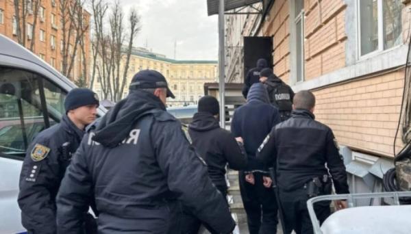 Суд арештував двох підозрюваних за вбивство 21-річного українця у Відні1
