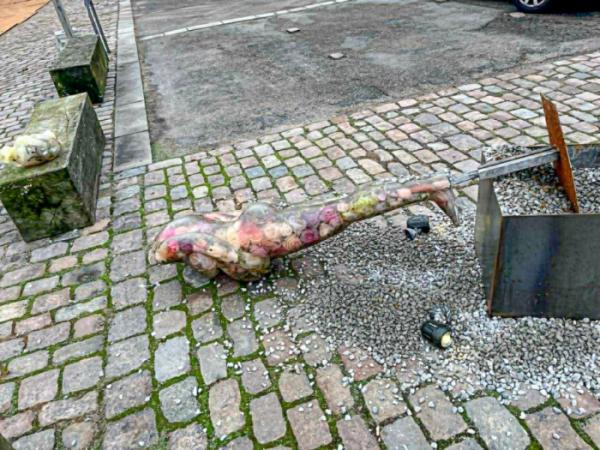 У Данії знищили скульптури української мисткині Марії Куликівської. Фото з фейсбук-сторінки Наталії Попович1