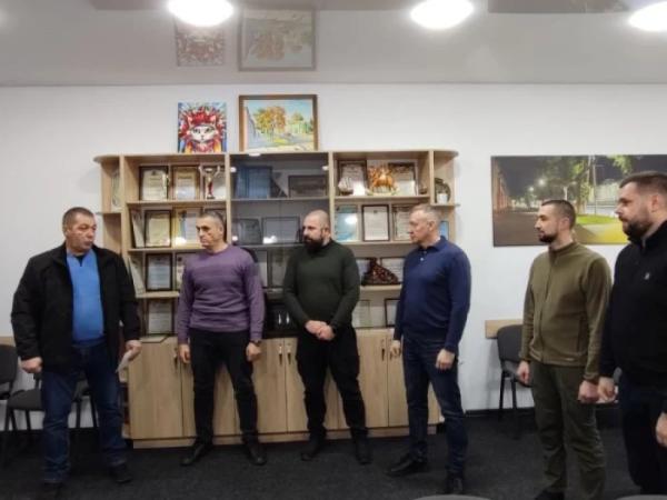 У Кілії нагородили ветерана війни почесним знаком «Хрест хоробрих»4