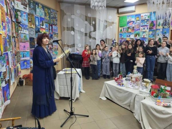 У Ковелі діє виставка «Зимовий калейдоскоп. З вірою у Перемогу!»5