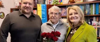 У Нововолинську привітали поета й композитора Олександра Каліщука з 94-річчям