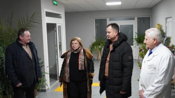 У Ратнівській громаді обговорили розвиток медпослуг та оглянули відремонтовані амбулаторії3