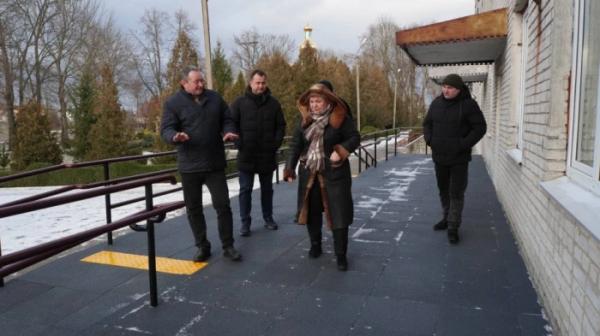 У Ратнівській громаді обговорили розвиток медпослуг та оглянули відремонтовані амбулаторії9