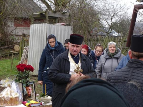 У селі Турія попрощалися із захисником Станіславом Столяруком8