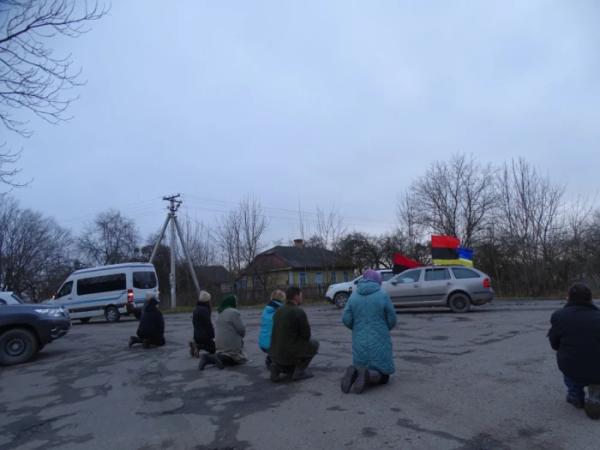 У селі Турія попрощалися із захисником Станіславом Столяруком2