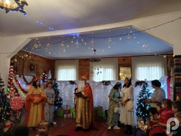 У Старій Вижівці провели благодійний захід до Дня Святого Миколая11