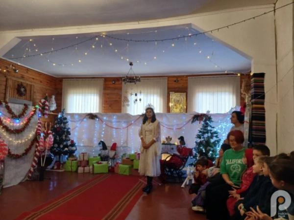 У Старій Вижівці провели благодійний захід до Дня Святого Миколая9