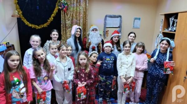 У Свалявській школі мистецтв відбулась тематична вечірка до дня Святого Миколая