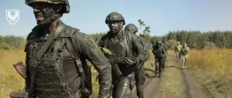 Вибухи, дими, постріли: морпіхи показали, як проходять випробування на берет