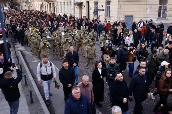 Військовий оркестр Волинського прикордонного загону вшанував пам’ять Народного артиста України Степана Гіги4