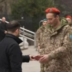 Зеленський відзначив державною нагородою захисника Олега Смагу із Сенкевичівки