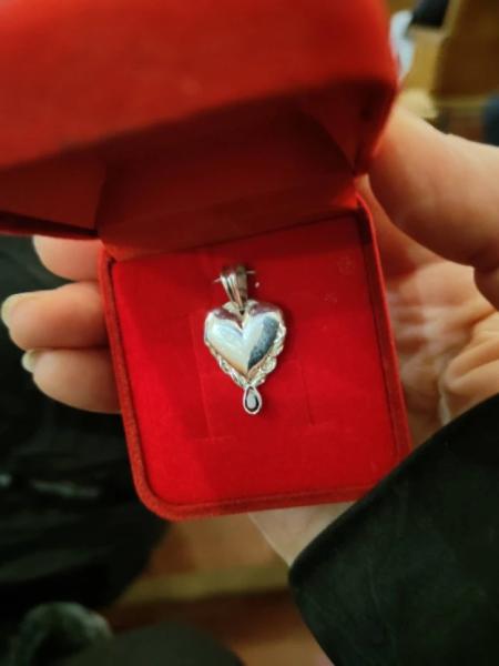 «Батьківське серце»: дітям загиблих захисників з Доросинівської громади вручили іменні срібні обереги4