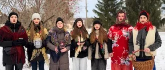 Молодь із Плоского нащедрувала більше 18 тисяч гривень для земляка в ЗСУ