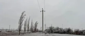 На Миколаївщині десятки тисяч людей залишилася без світла через негоду