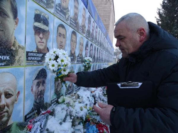 У День Соборності України у Турійську вшанували полеглих захисників7