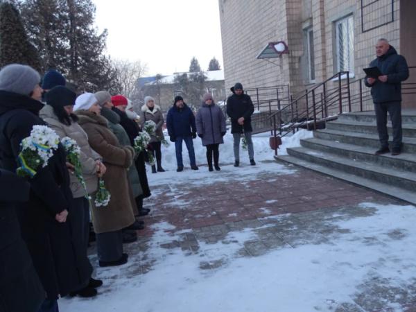 У День Соборності України у Турійську вшанували полеглих захисників1