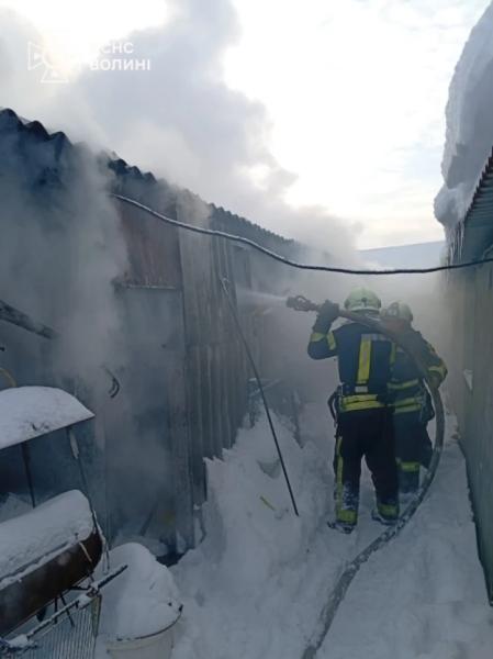 У Дубищі сталась пожежа – загорілась господарська споруда1