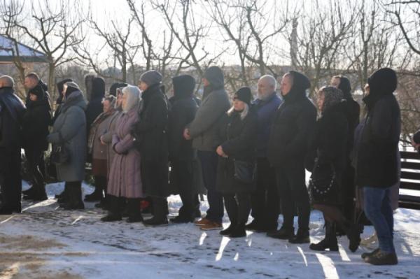 У Луцьку в останню дорогу провели захисника України Вадима Кравчука14