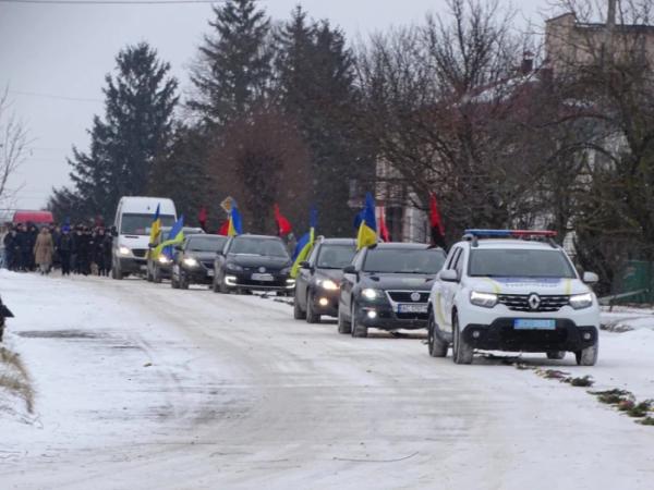 У Турійську попрощалися із захисником Олександр Євтушком2