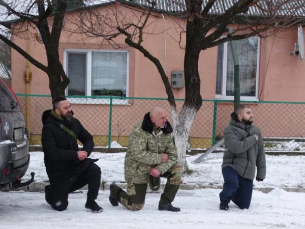 У Турійську попрощалися із захисником Олександр Євтушком20