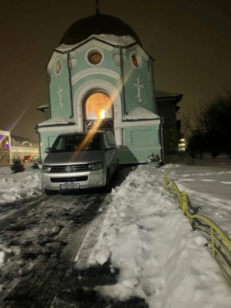 У Володимирі невідомі вночі навідались до каплички Всіх святих землі Волинської1