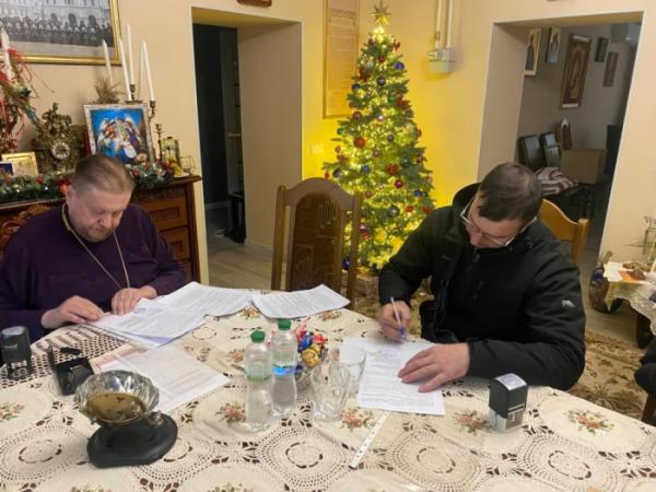 Успенський собор у Володимирі офіційно передали ПЦУ: підписано договір1