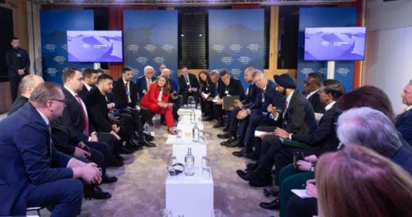 Володимир Зеленський узяв участь у засіданні Міжнародної консультативної ради з відновлення України в Давосі.