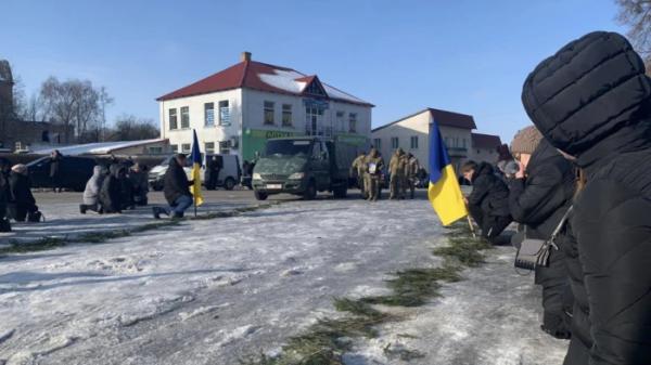 Берестечківська громада провела в останню дорогу захисника Ігоря Рижука3