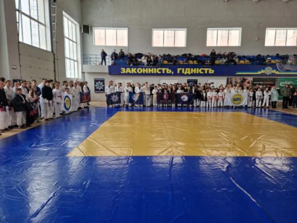 Луцькі спортсмени здобули перше командне місце на ІХ Всеукраїнському турнірі з рукопашного бою3