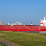 Російські нафтопродукти з Балтики до країн ЄС, США та до рейдових перевалок за листопад 2025 року