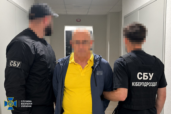 У Києві затримали «ексміністра» енергетики Криму, який працював на Росію0